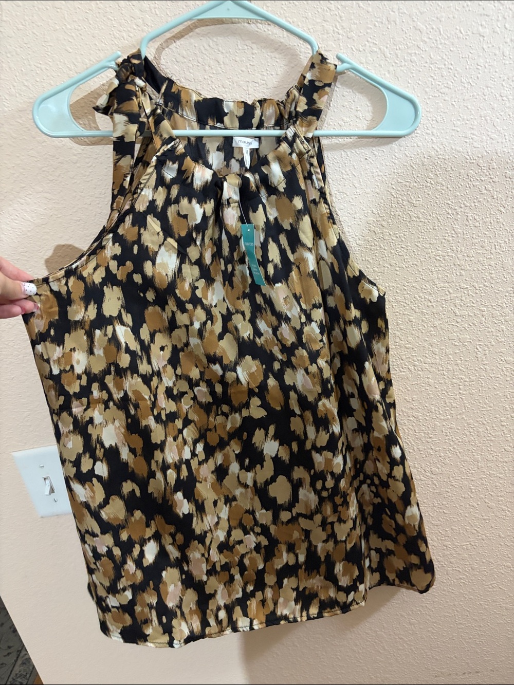 NWT Maurice’s Sleeveless Watercolor Brush Halter Top